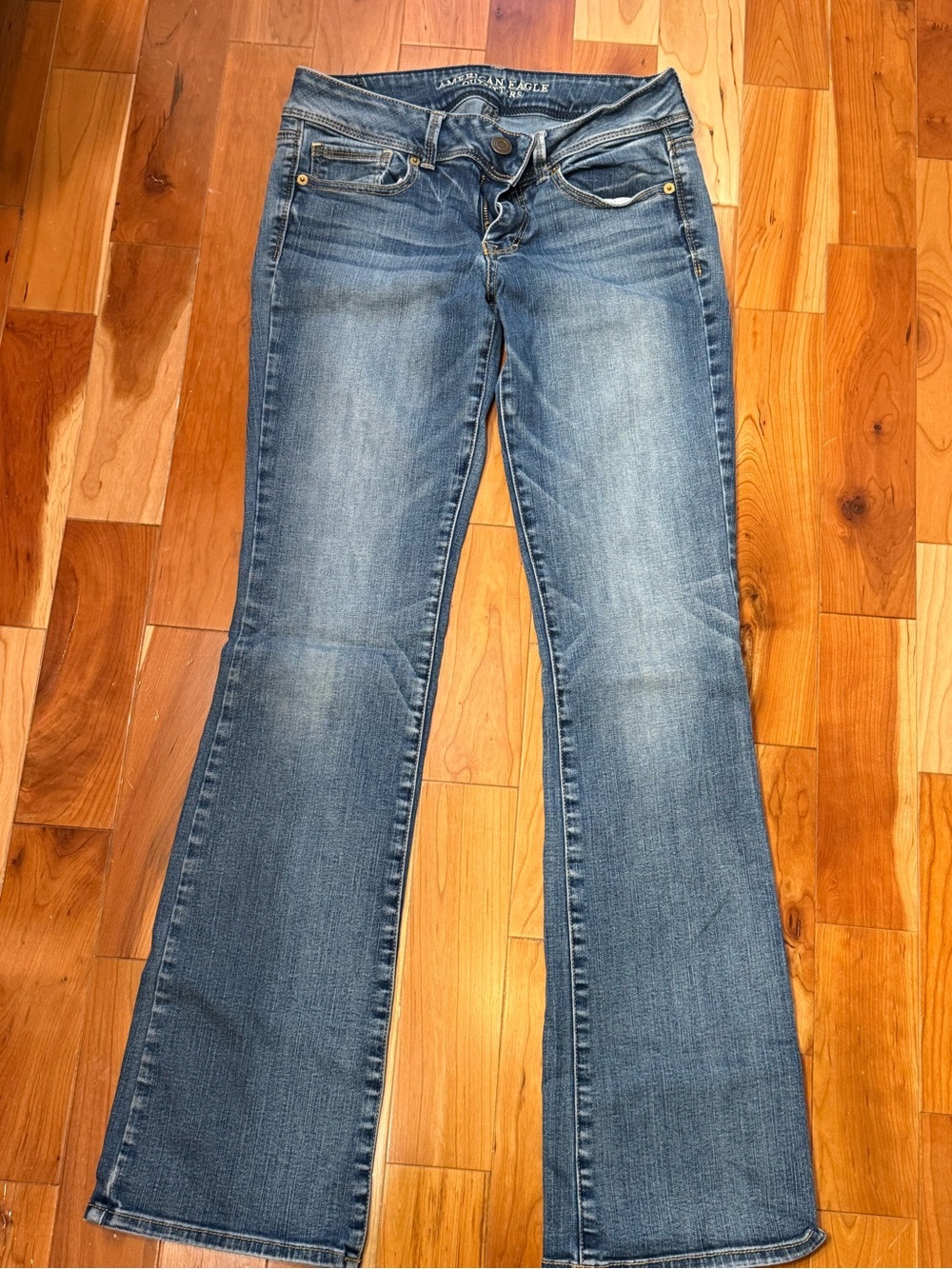 American Eagle Outfitters Light Blue Bootcut Jeans 8 Long